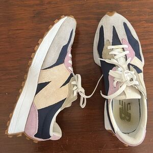 New Balance 327 Women